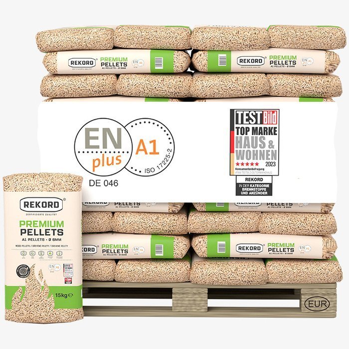REKORD Holzpellets – 6 mm – ENplus A1 – 66 × 15 kg Sä – 990 kg Palette